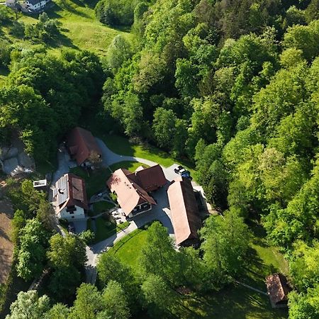 Domacija Seruga Countryside Hotel Novo Mesto Exterior foto